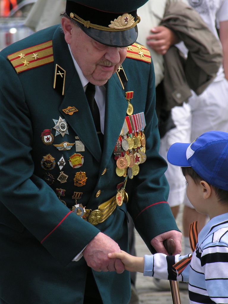 Киреев Максим_И помнит мир спасенный_2009.jpg Киреев Максим_И помнит мир спасенный_2009.jpg